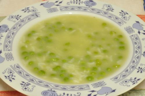 Krušnohorská polévka s hráškem – Snadné Česko recept, zvládnete za 30 - 45 minut